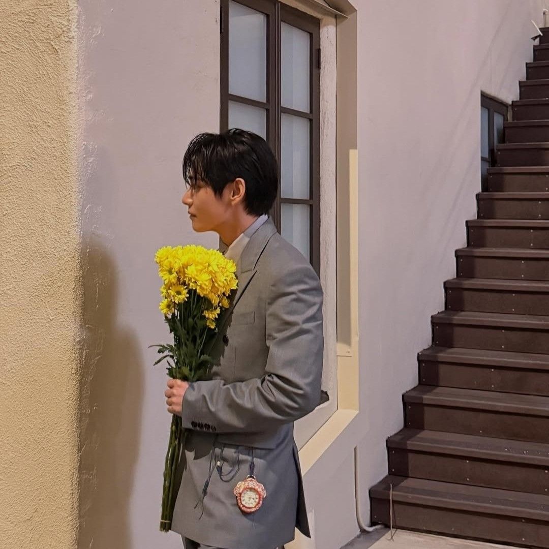 Behind-the-scenes cut of Kim Taehyung (V)