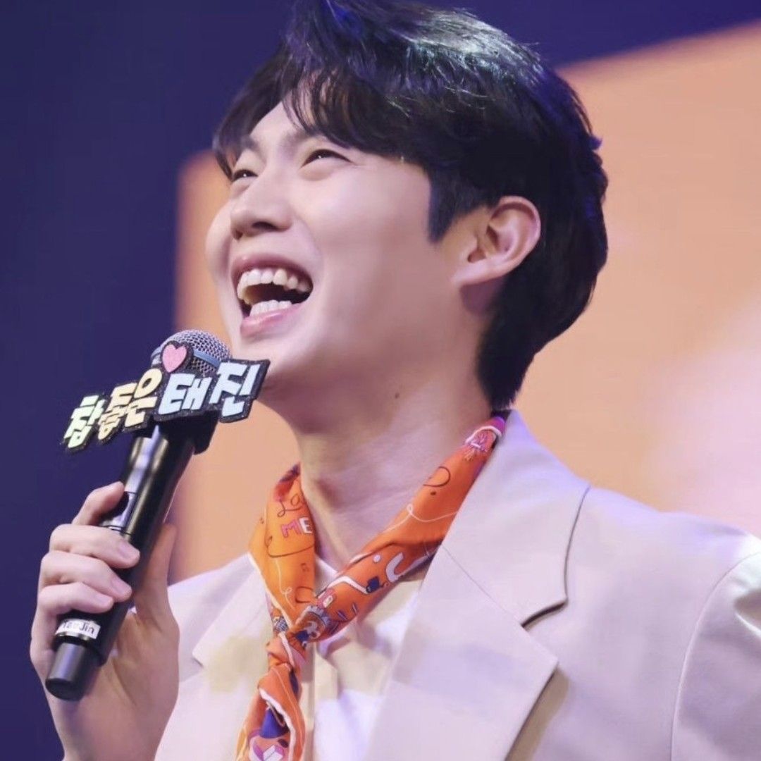 Latest photo of Son Taejin