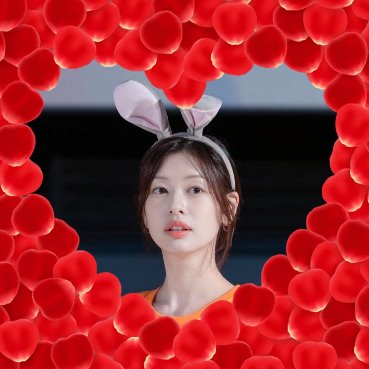 Behind-the-scenes cut of Jung Somin