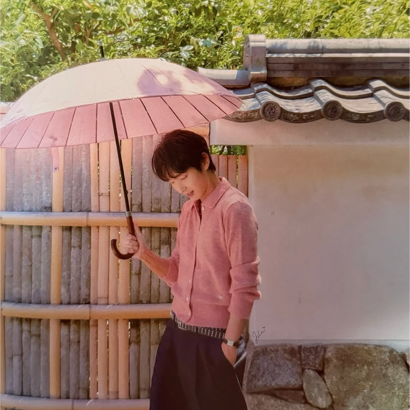 Behind-the-scenes cut of Lee Joongi