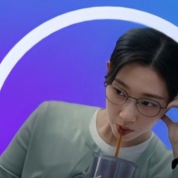 Recent activity shot of Han Yeji