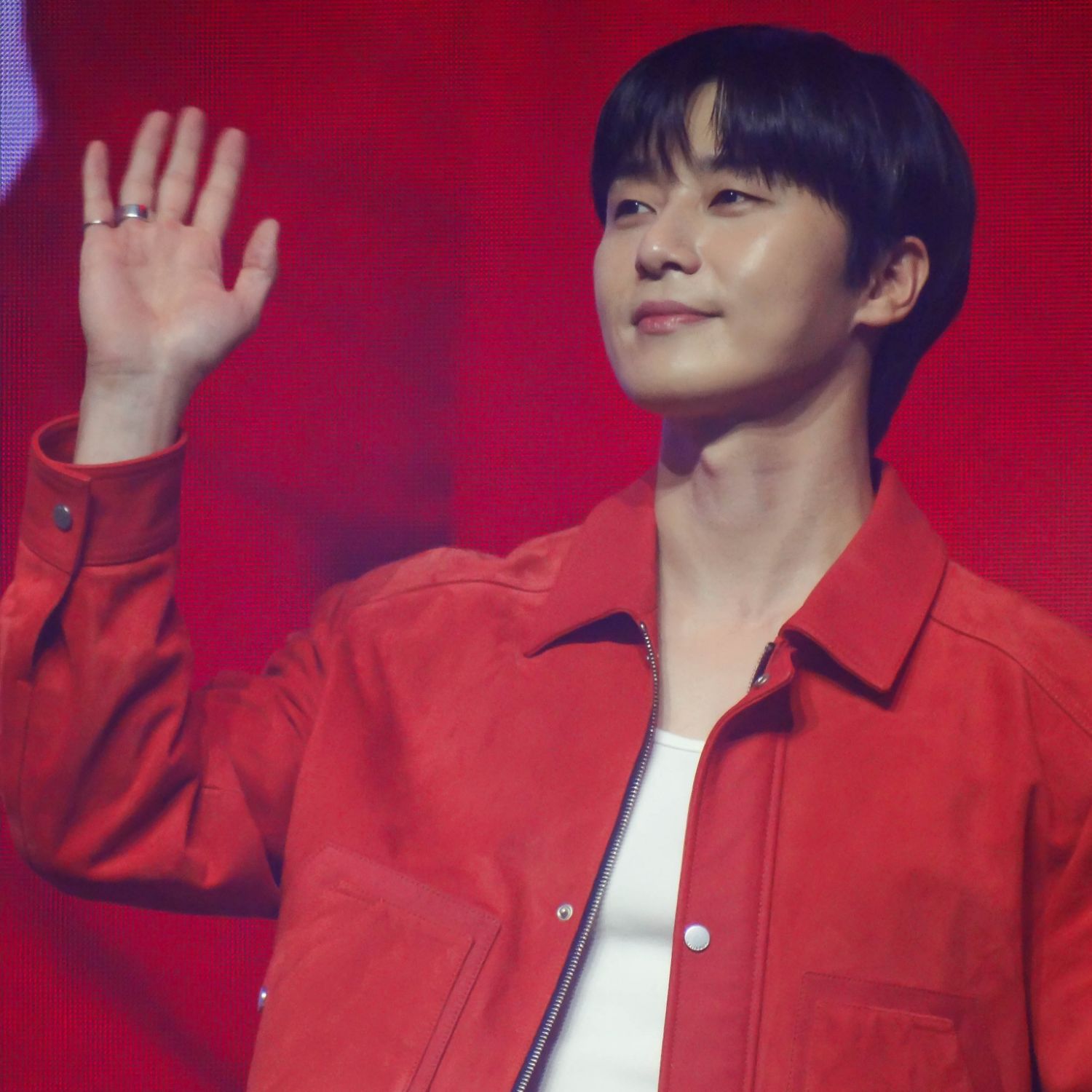 Recent activity shot of Park Seojoon