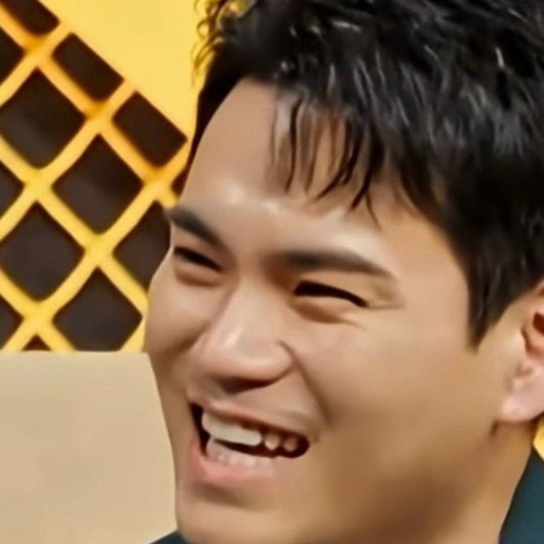 Recent activity shot of Lee Jung