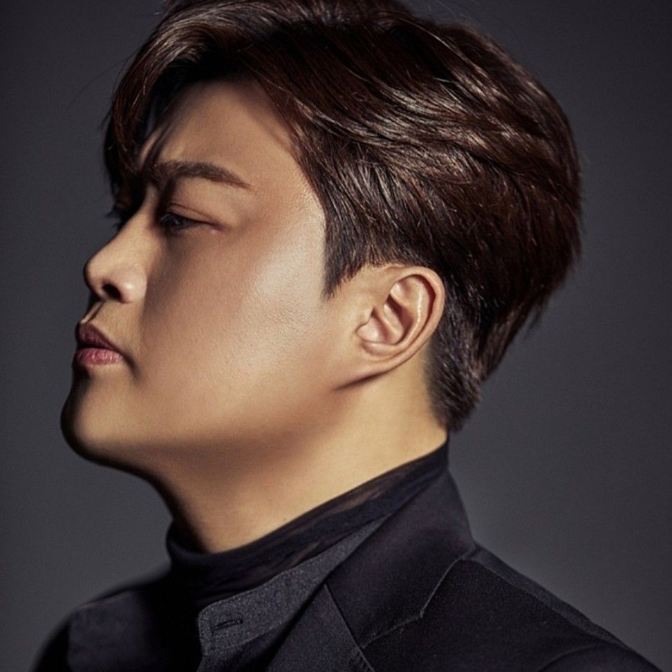 A moment captured by a fan of Kim Hojoong