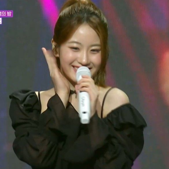 Recent activity shot of Oh Yujin