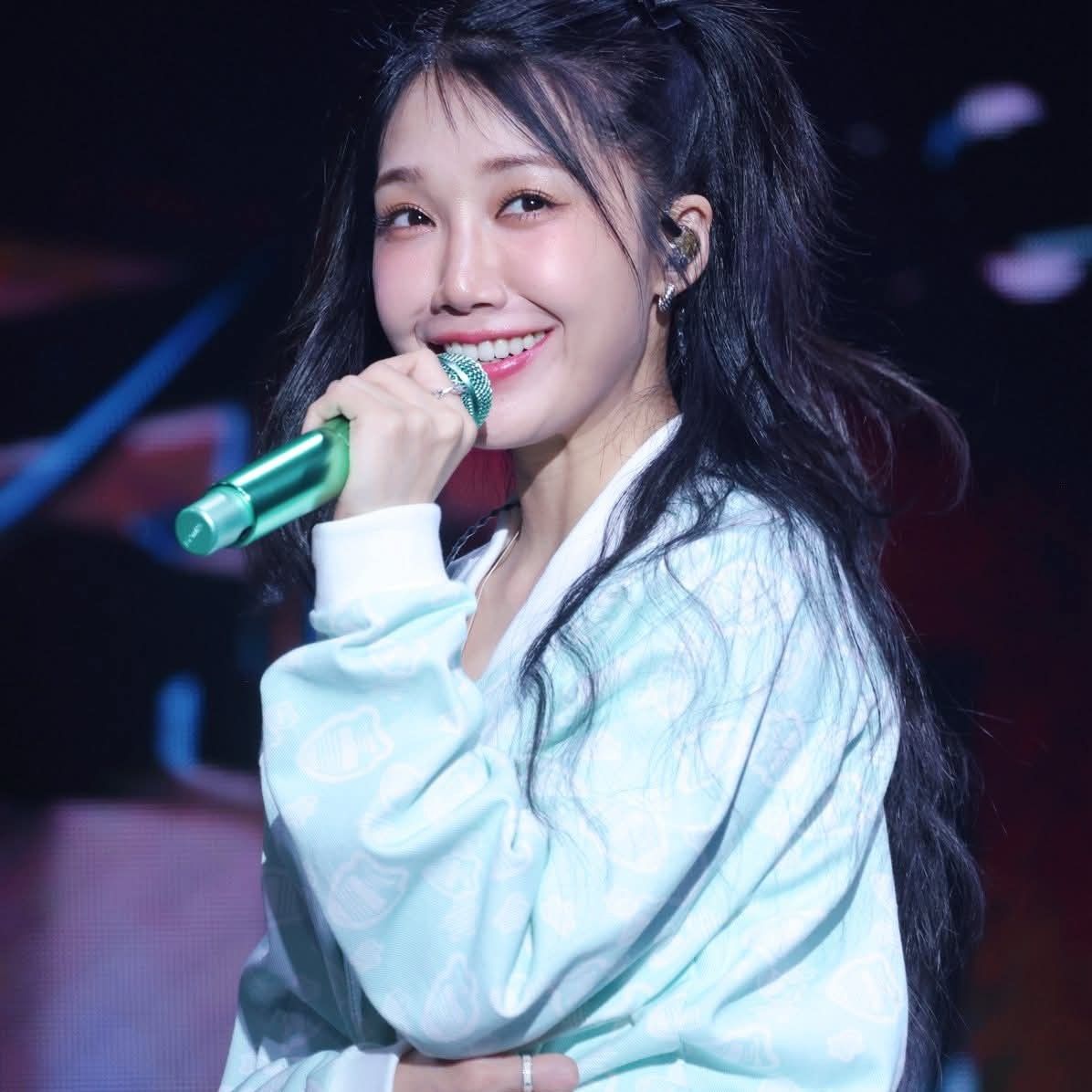 Latest photo of Jung Eunji