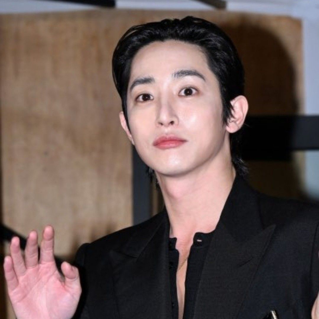 Behind-the-scenes cut of Lee Soohyuk