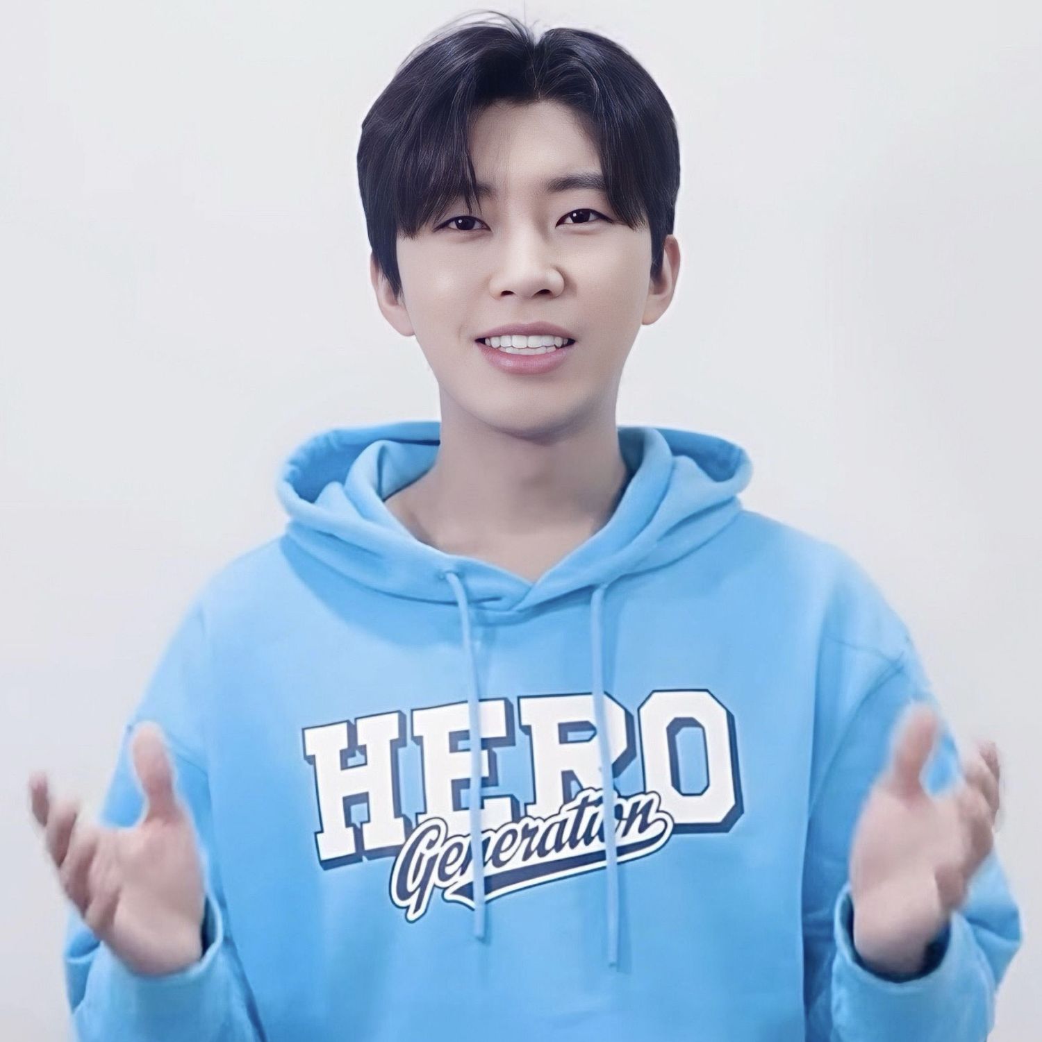 임영웅 최근 활동샷