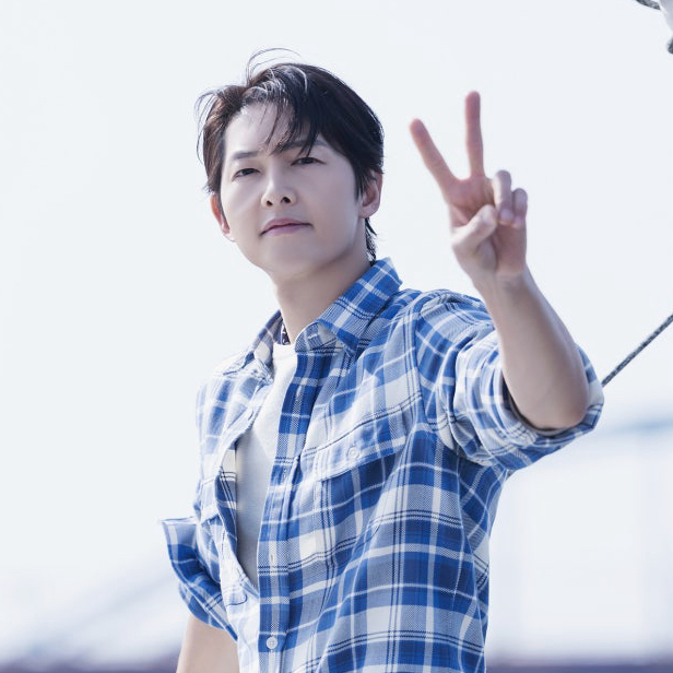 Behind-the-scenes cut of Song Joongki