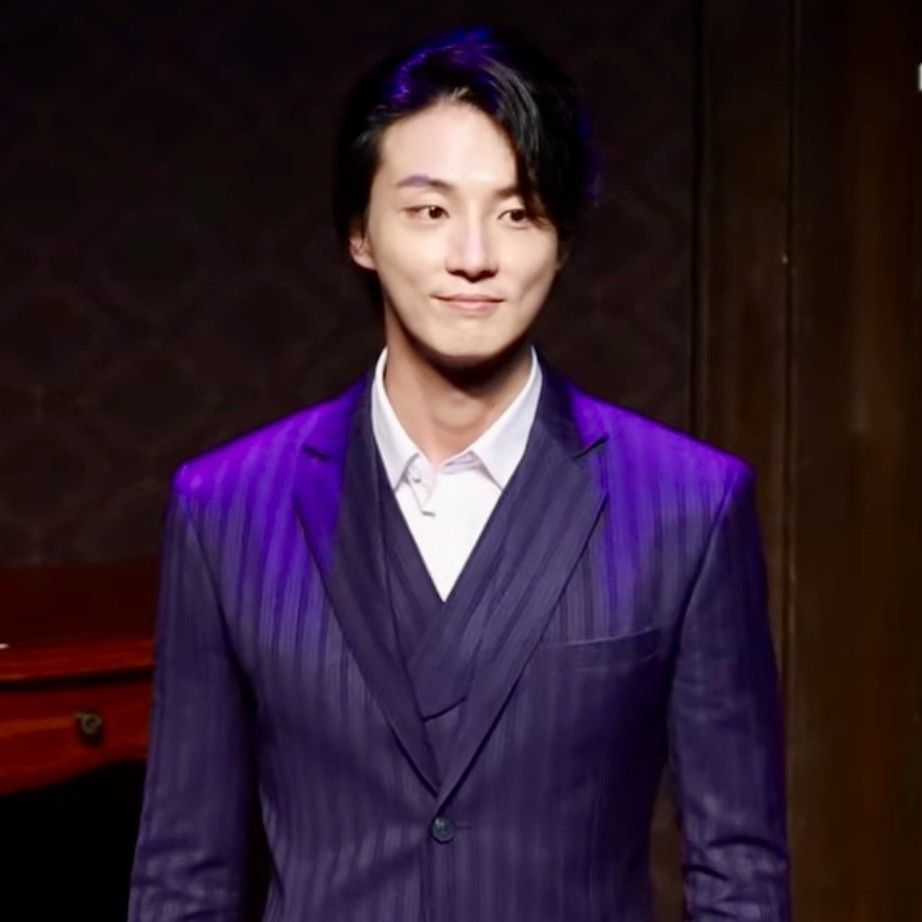 A moment captured by a fan of Yoon Shiyoon