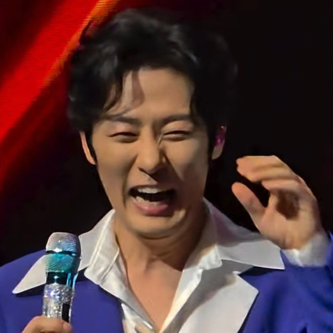 カン・ムンギョンの最近の活動ショット