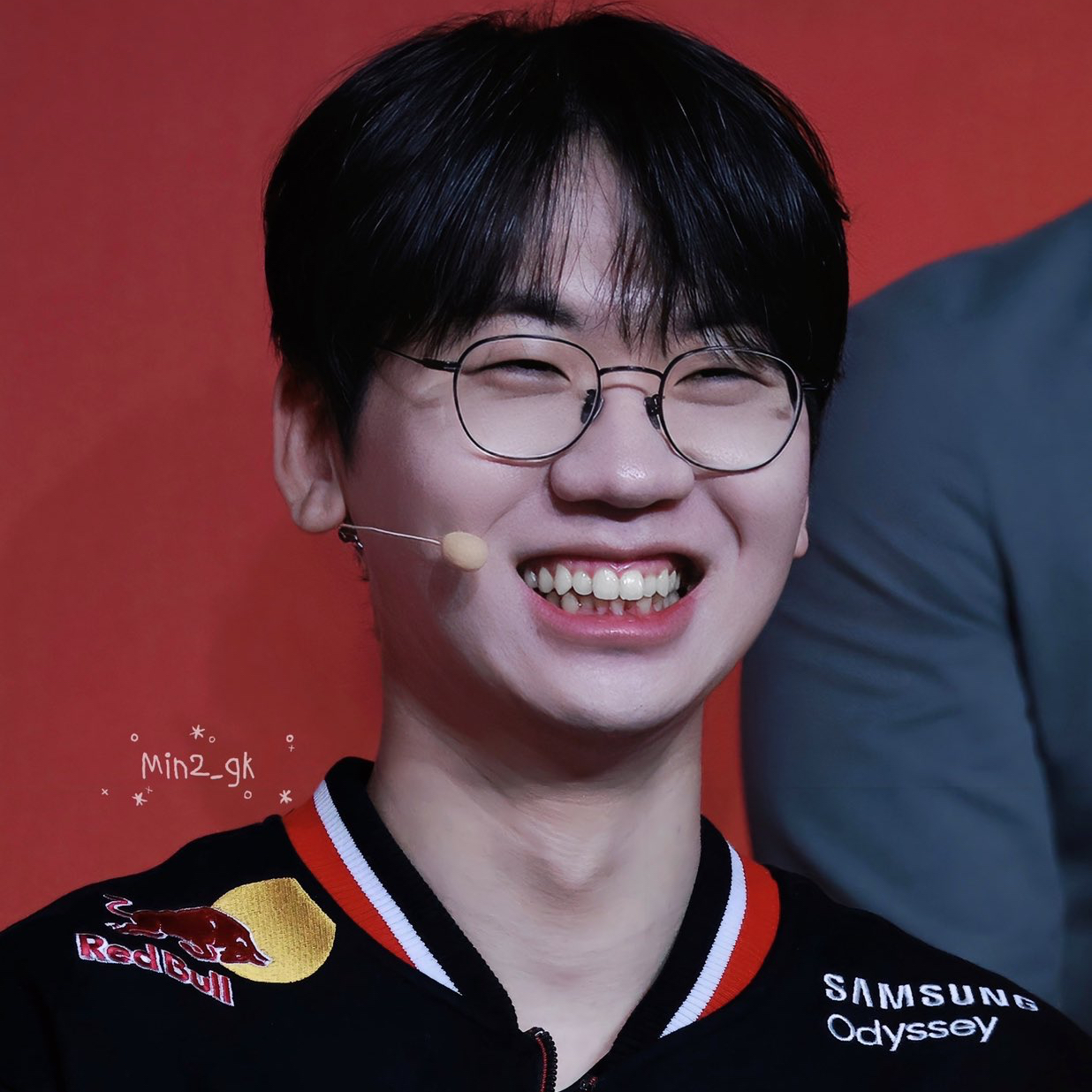 Behind-the-scenes cut of Doran