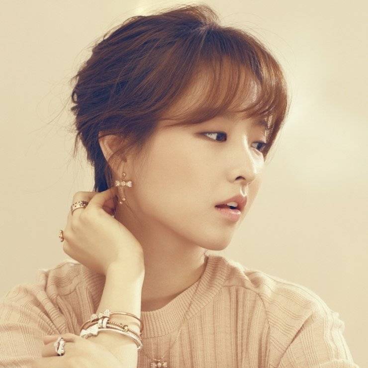 A moment captured by a fan of Park Boyoung