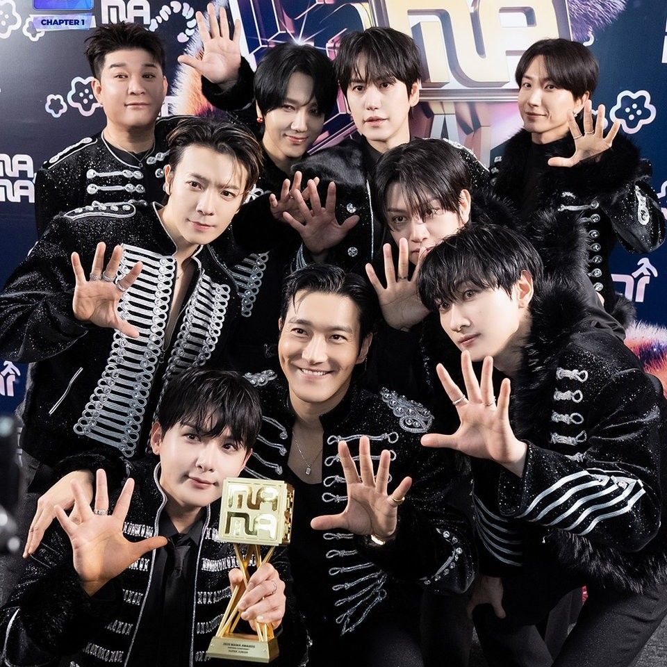 Latest photo of Choi Siwon