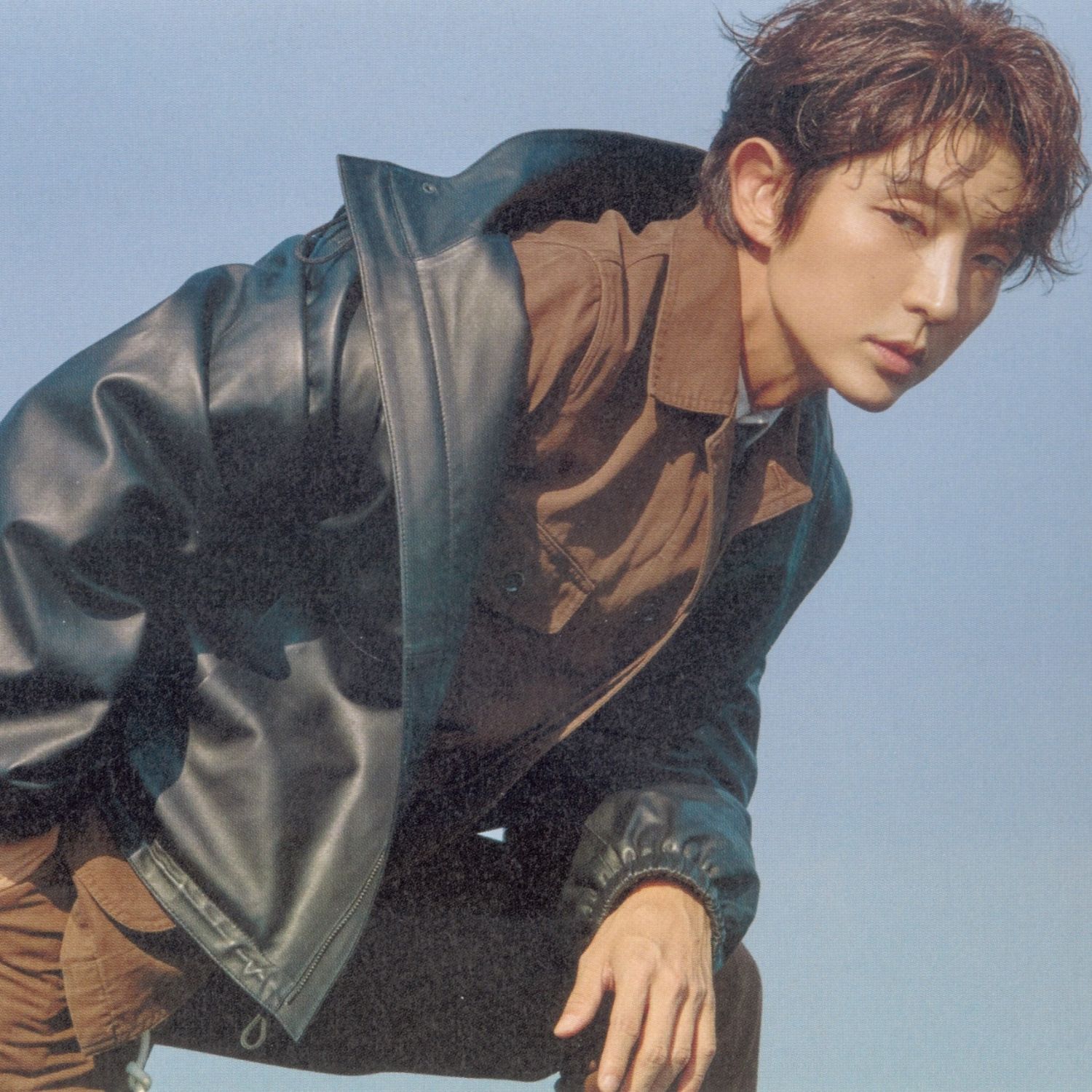 Behind-the-scenes cut of Lee Joongi