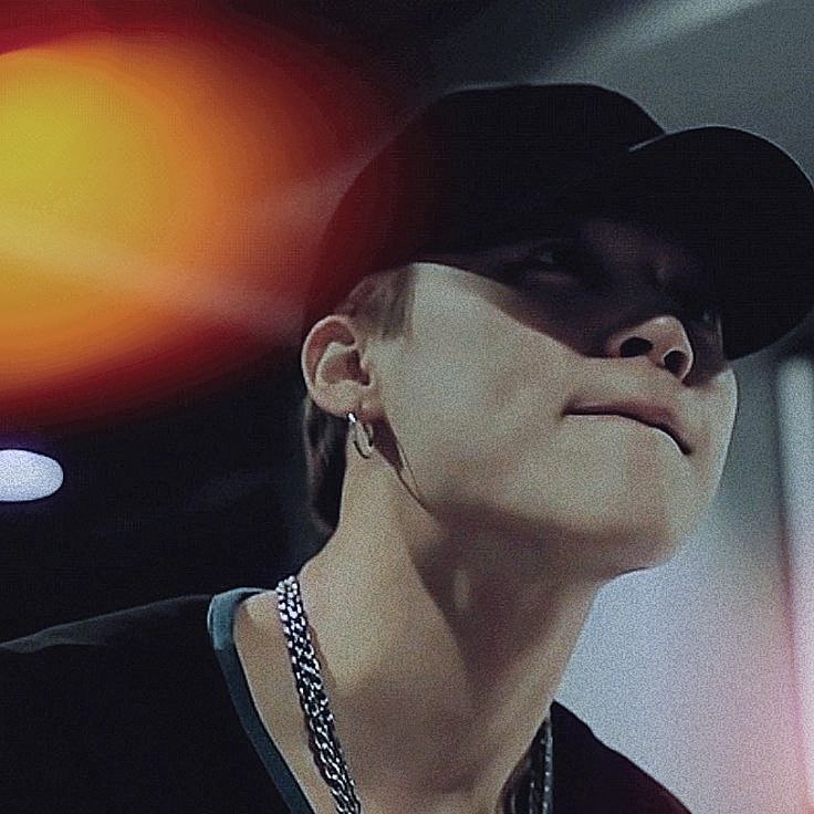 Recent activity shot of Ha Jimin