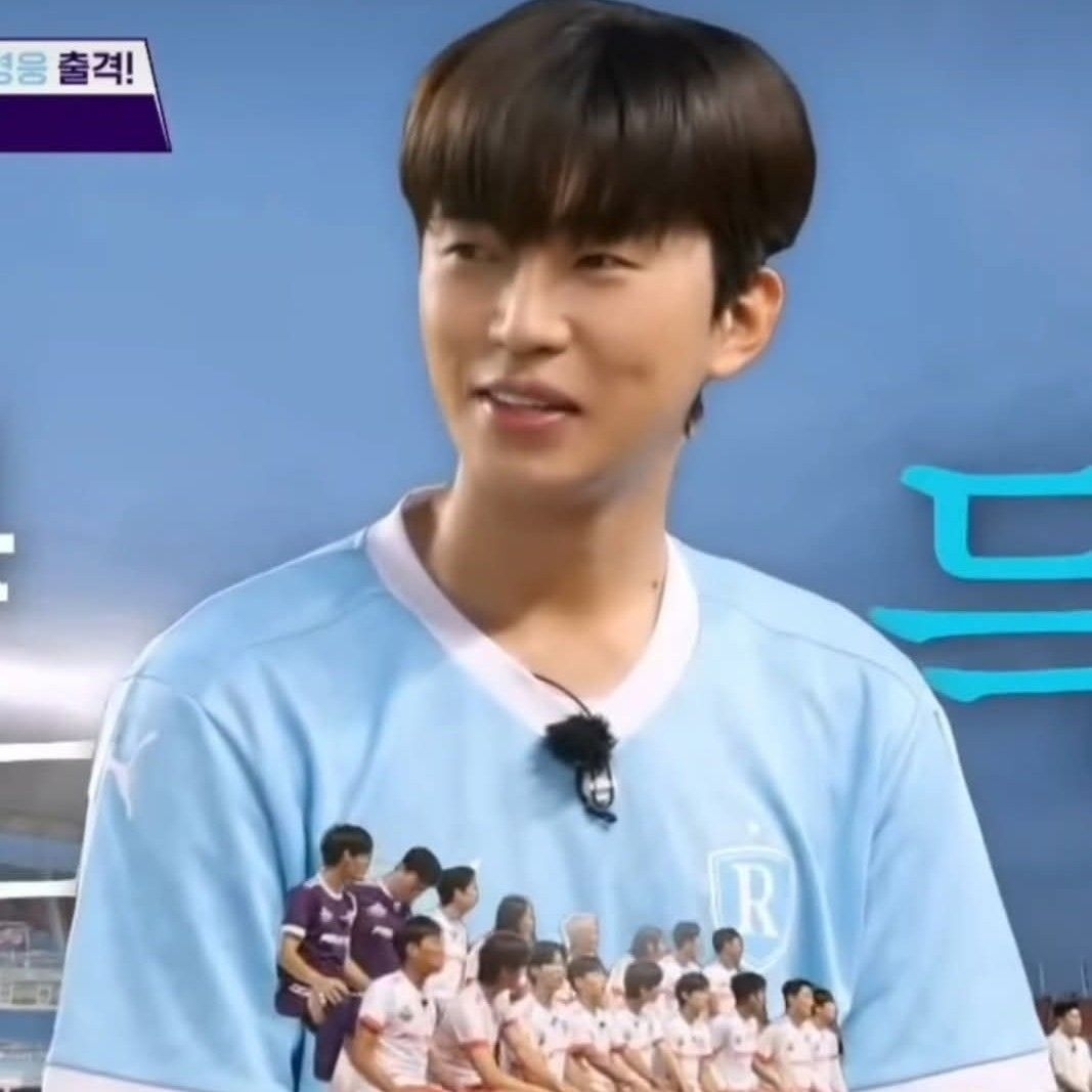Behind-the-scenes cut of Lim Youngwoong