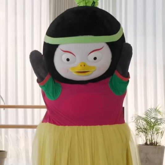 Behind-the-scenes cut of Pengsoo