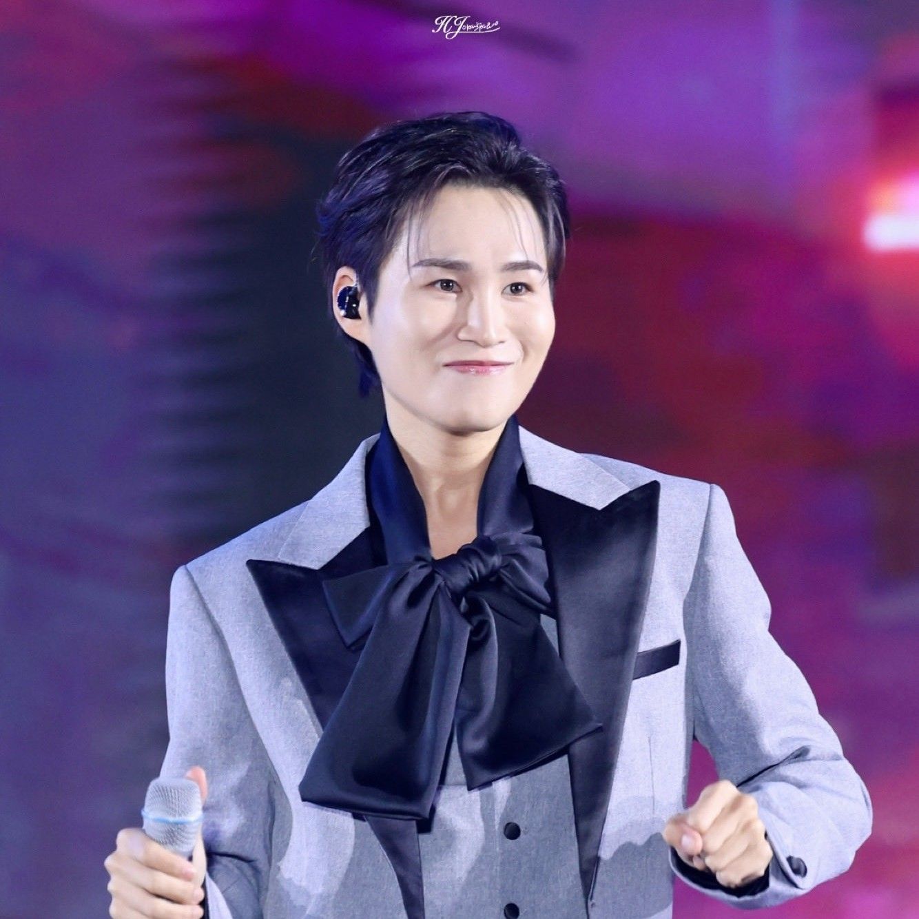 粉絲拍下的金熙栽瞬間