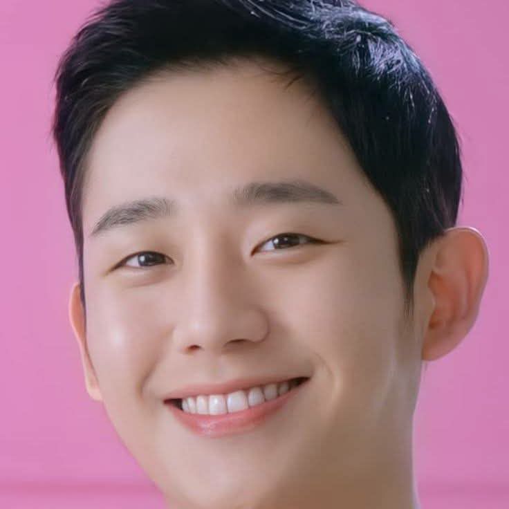 丁海寅的近期活動照