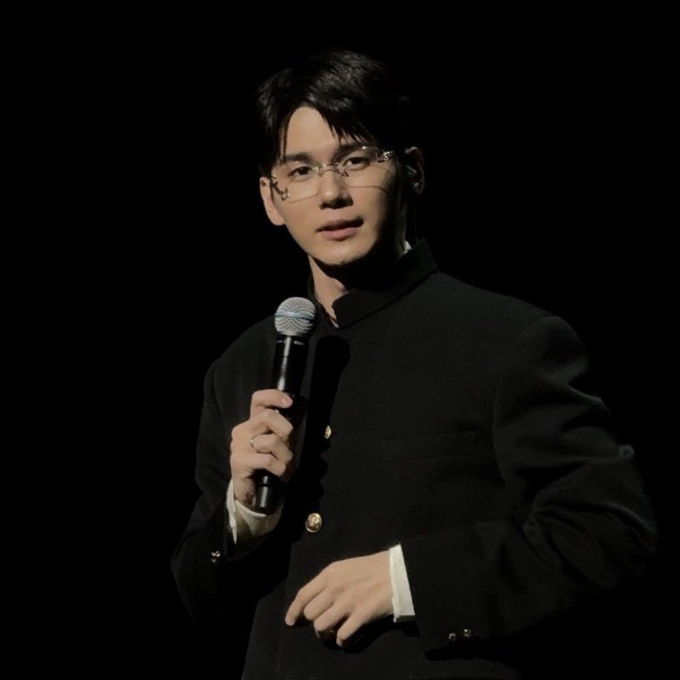 옹성우의 비하인드 컷