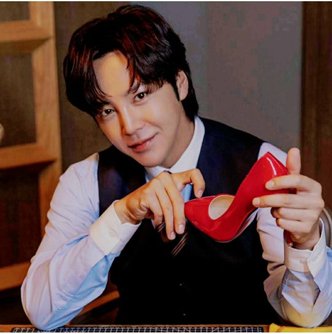 A moment captured by a fan of Jang Geunsuk