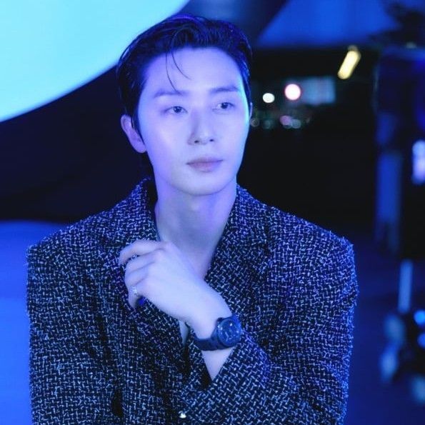 Latest photo of Park Seojoon