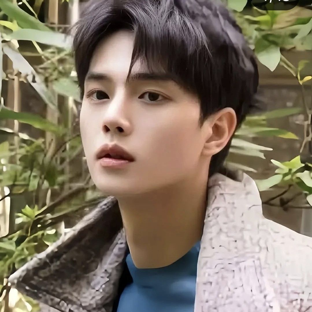 Recent activity shot of Song Kang