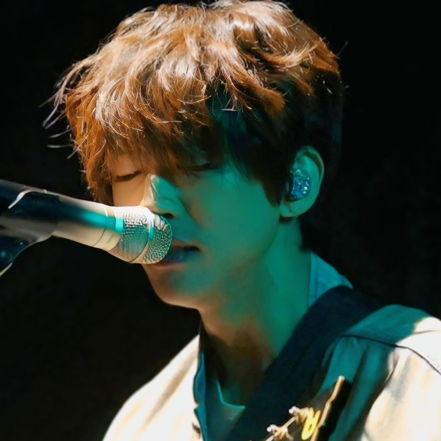 李承允的最新照片