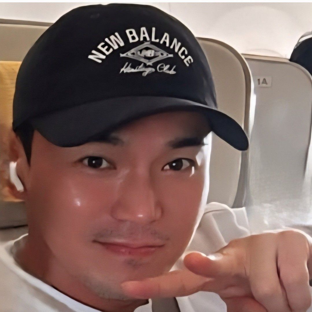 Recent activity shot of Lee Jung
