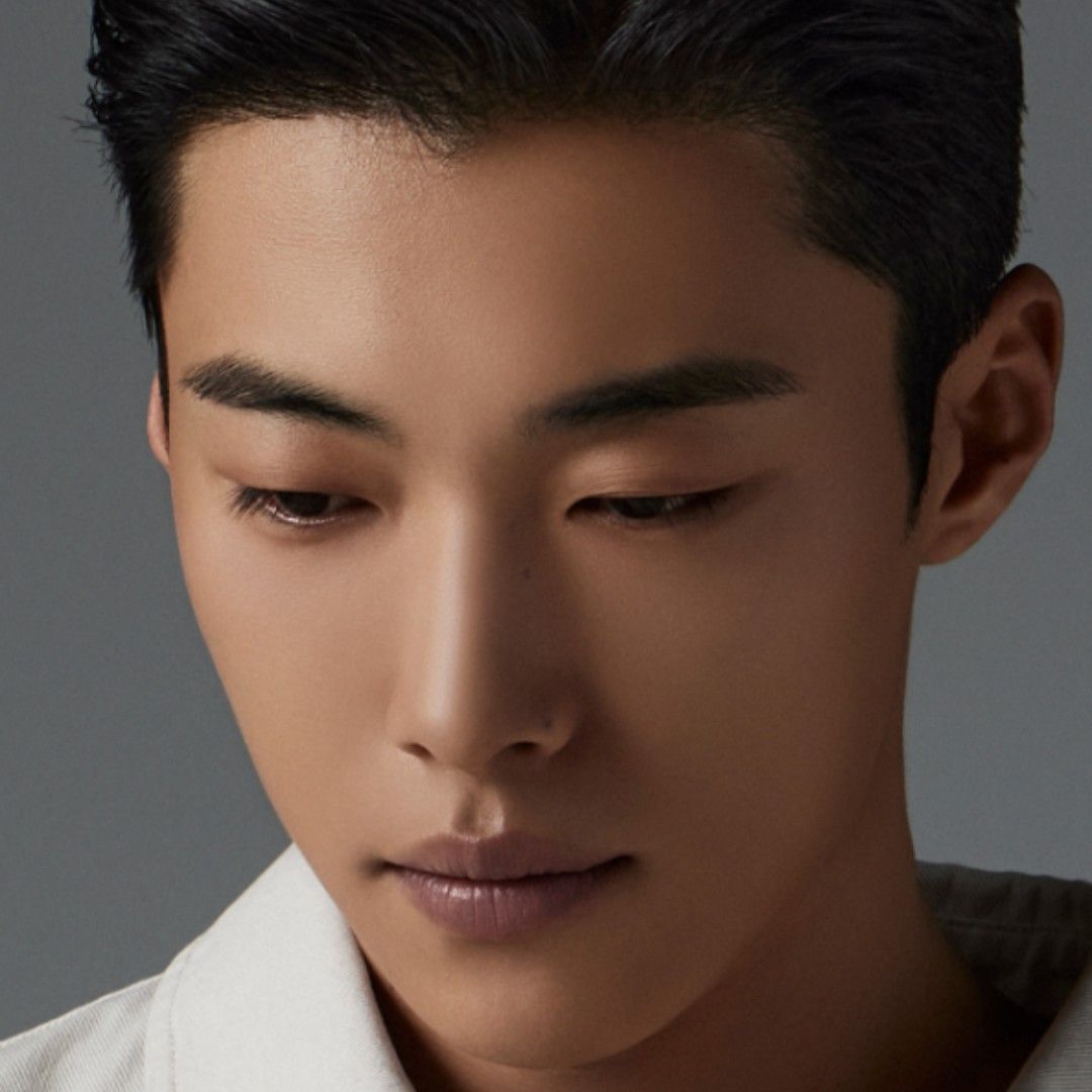 Recent activity shot of Woo Dohwan