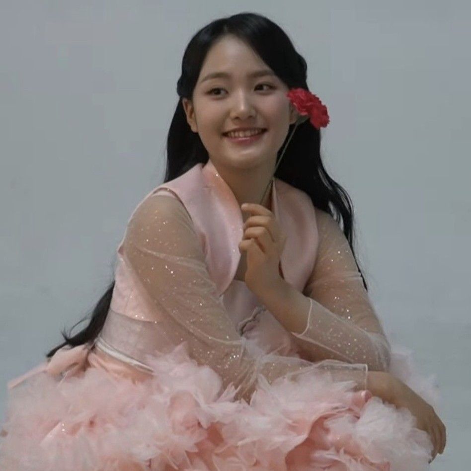 Recent activity shot of Kim Taeyeon