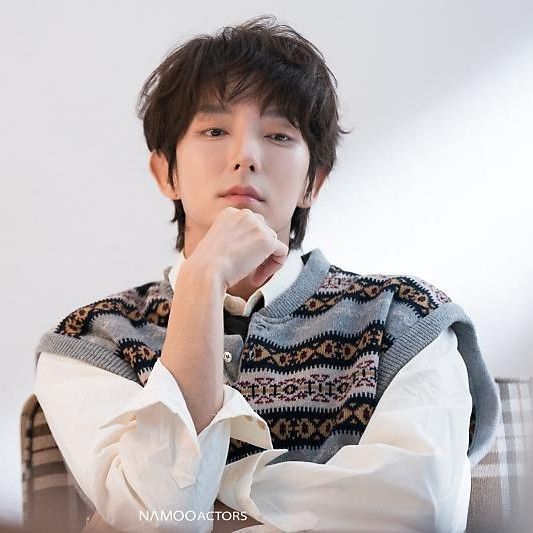 Cuplikan di balik layar dari Lee Joongi