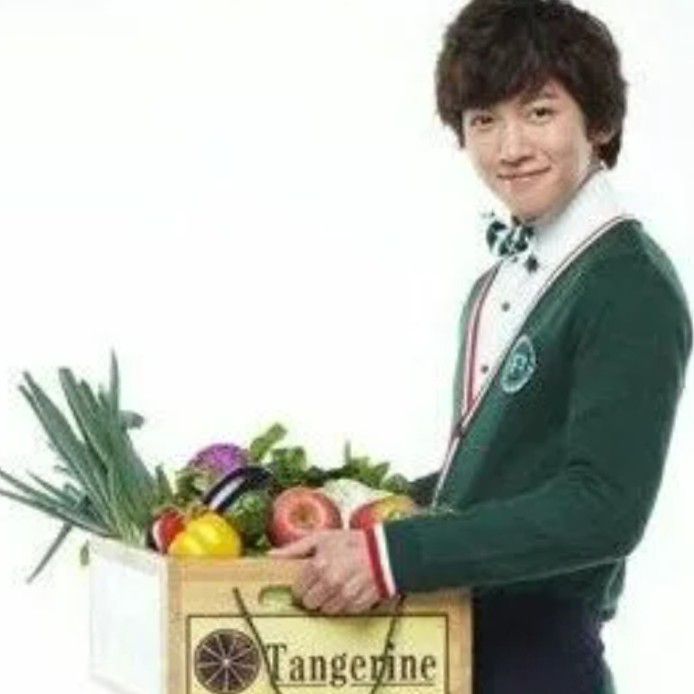 粉絲拍下的池昌旭瞬間