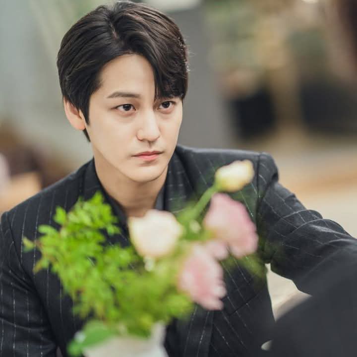 Recent activity shot of Kim Bum