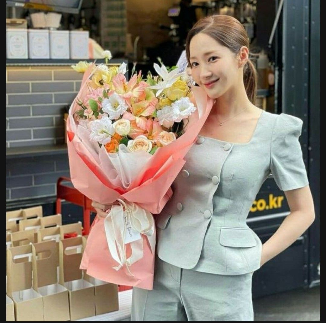 Recent activity shot of Park Minyoung