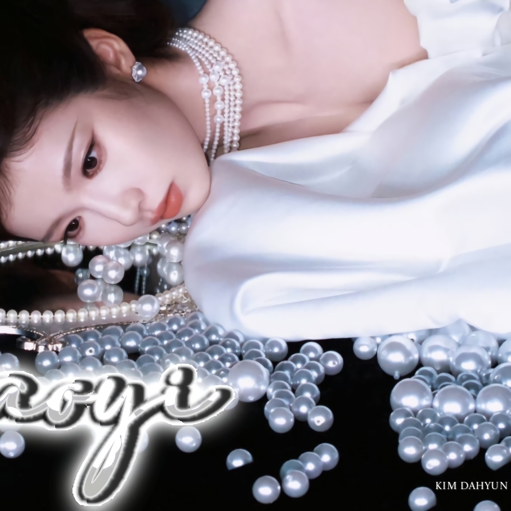 Recent activity shot of Zhang Miaoyi