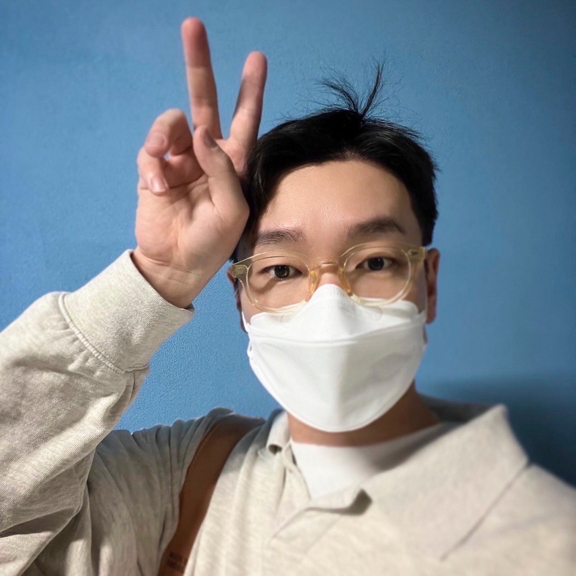 Behind-the-scenes cut of Cho Seungwoo 
