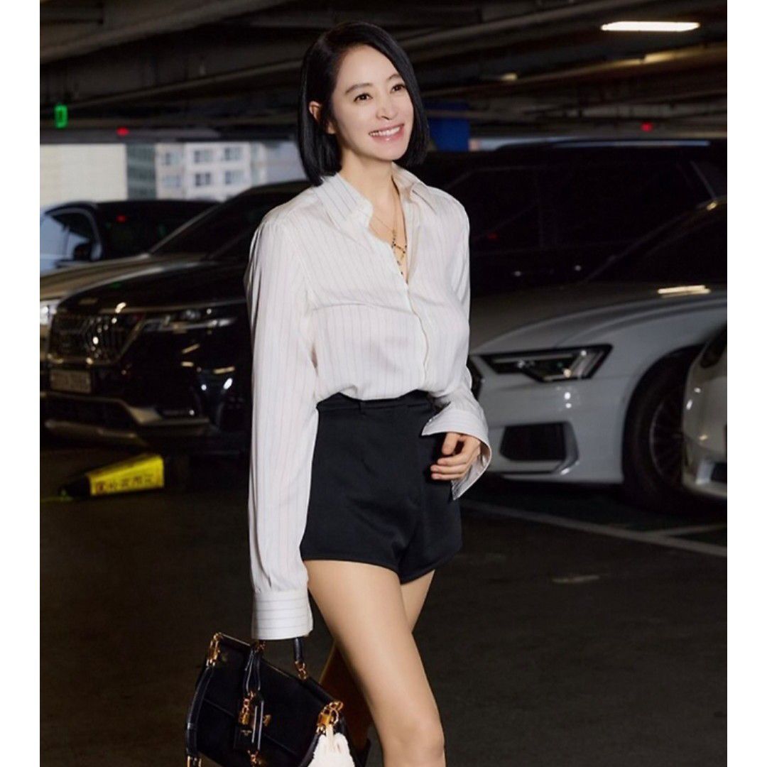 Recent activity shot of Kim Hyesoo
