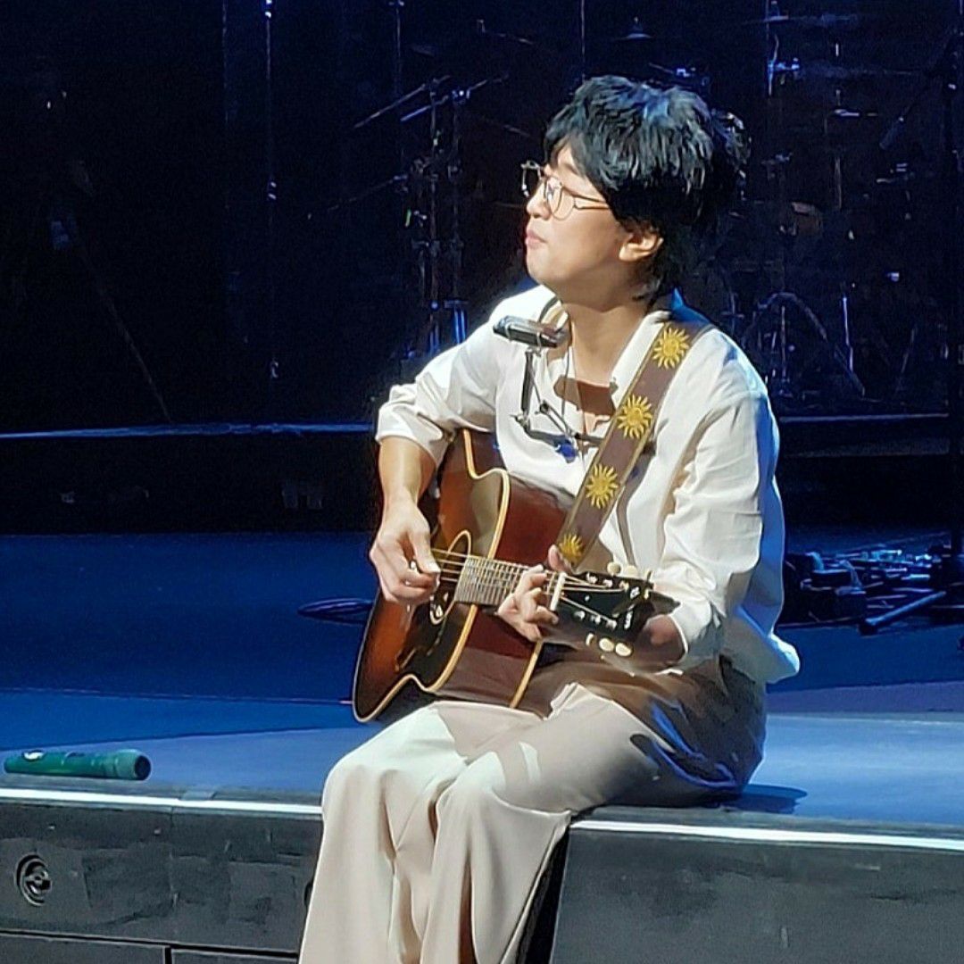 A moment captured by a fan of Bak Changgeun