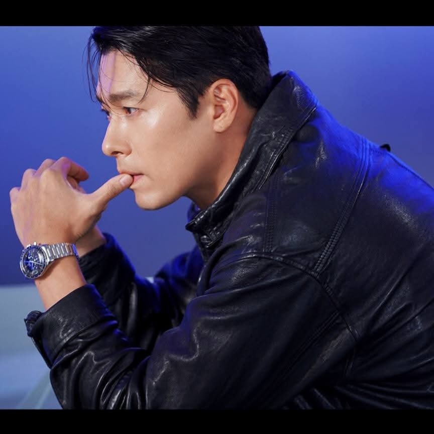 A moment captured by a fan of Hyun Bin