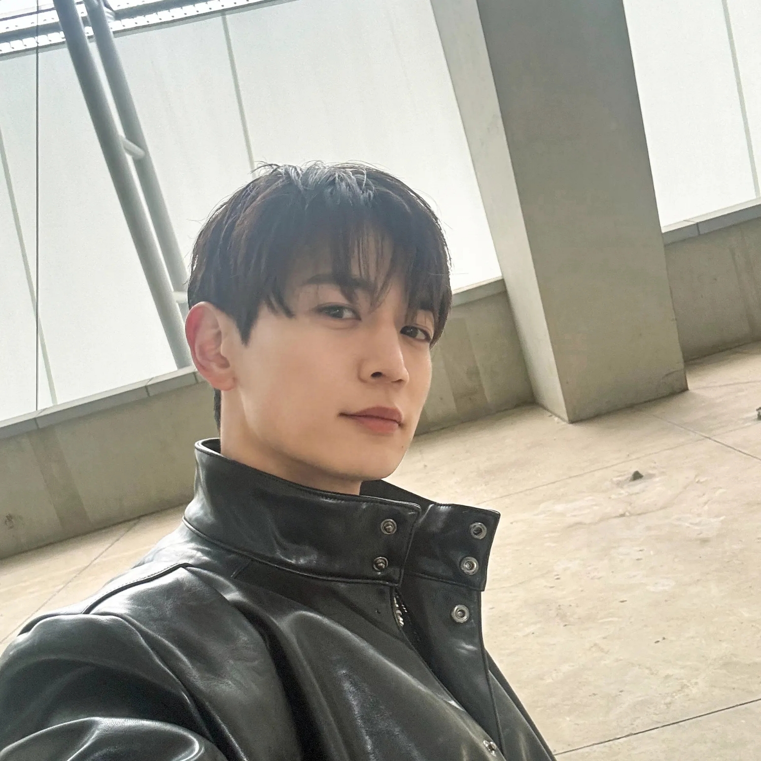 Behind-the-scenes cut of Choi Minho
