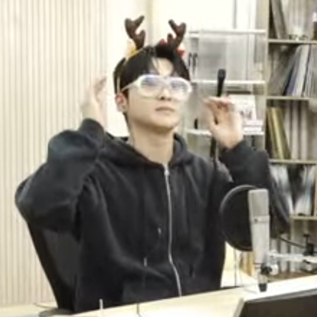 粉絲拍下的Seong Ri瞬間