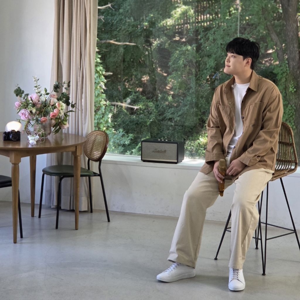 A moment captured by a fan of Kim Kyungmin