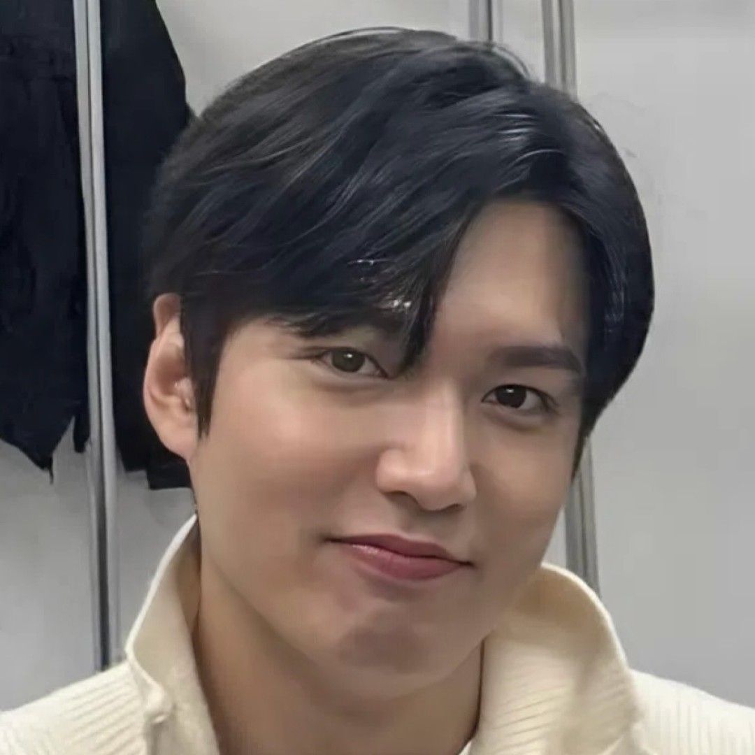 Recent activity shot of Lee Minho