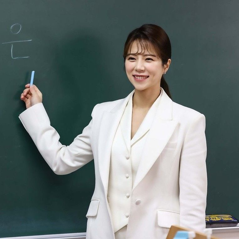 Recent activity shot of Yang Jieun