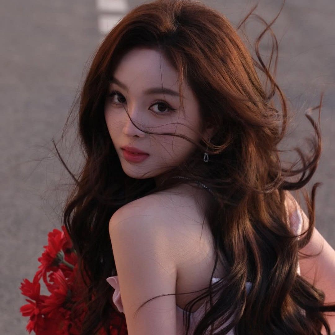 Recent activity shot of Wu Xuanyi