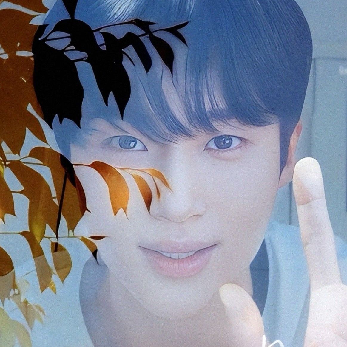 Recent activity shot of Byeon Wooseok