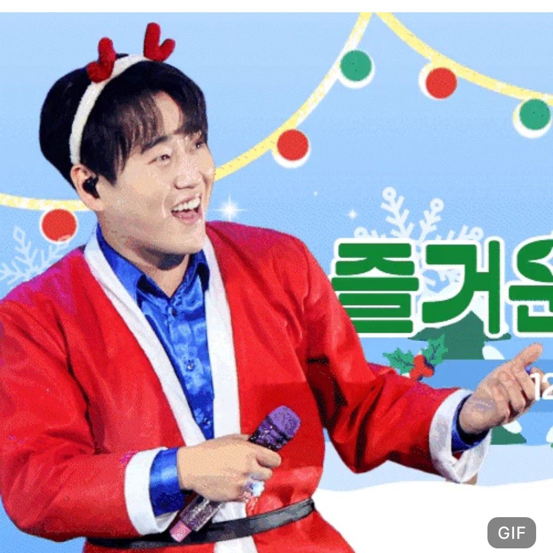 Foto kegiatan terbaru dari Hwang Youngwoong