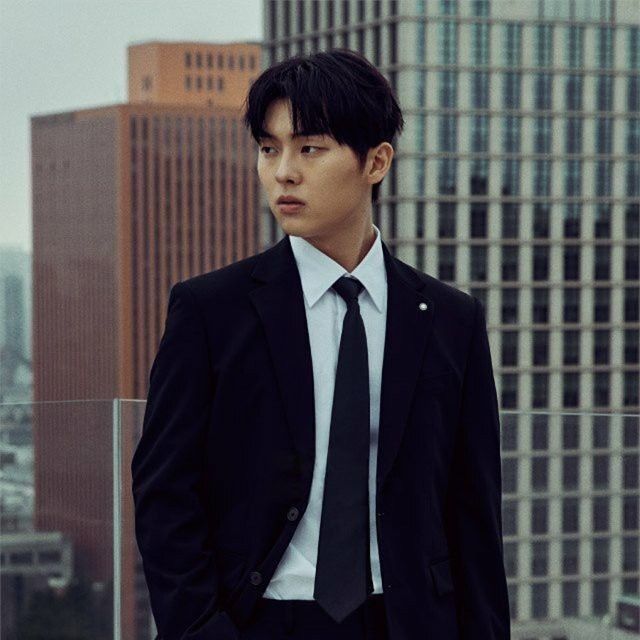 Recent activity shot of Choi Hyunwook